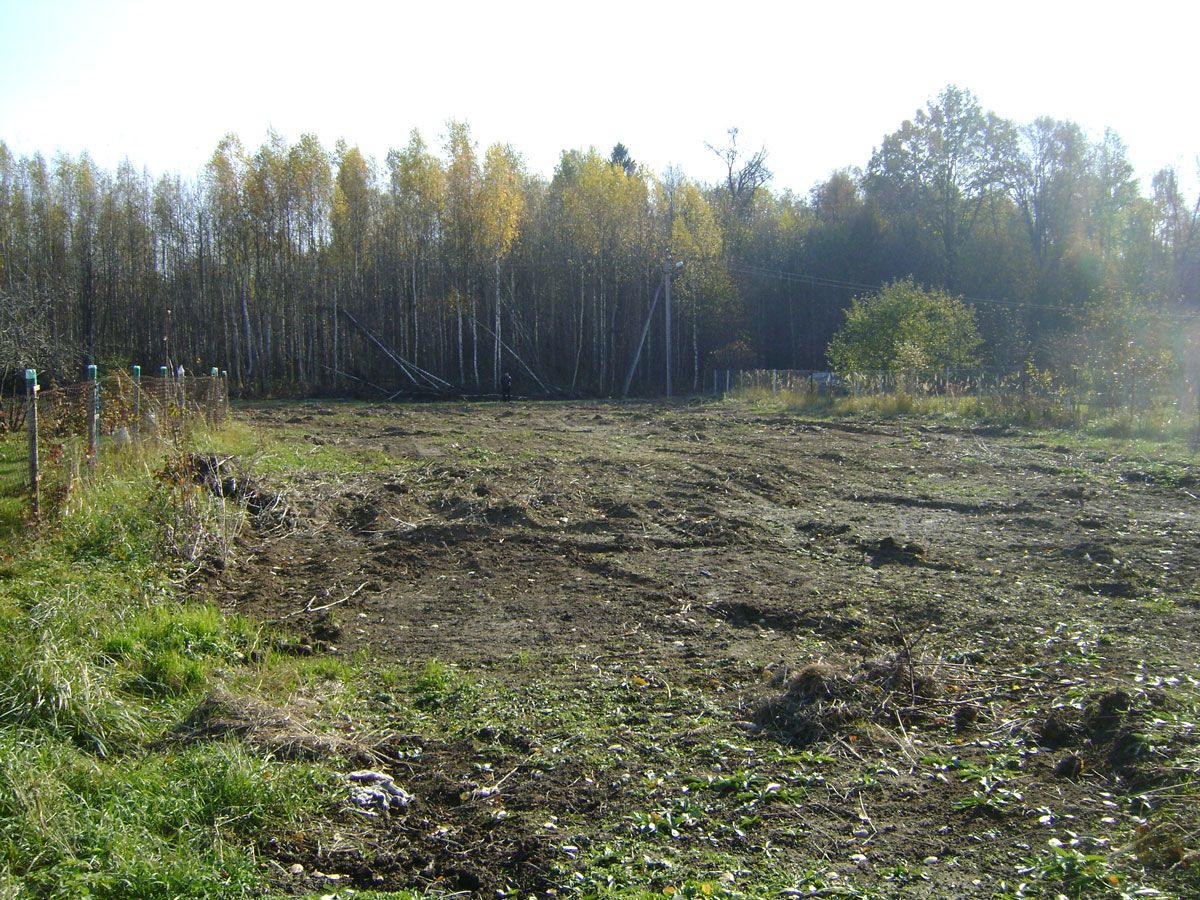 Земельный участок в СНТ Труд у д. Носово в Наро-Фоминском районе, 110 км от МКАД по Киевскому, Минскому шоссе.