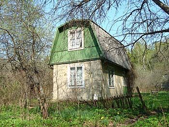 Дачный дом на земельном участке у д. Латышская в Наро-Фоминском районе